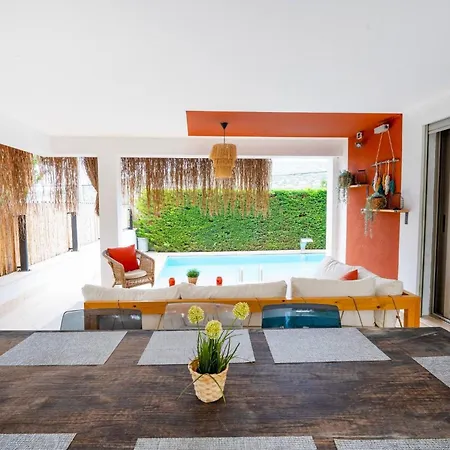 Вилла Luxury Vacation Seaside With Privacy *