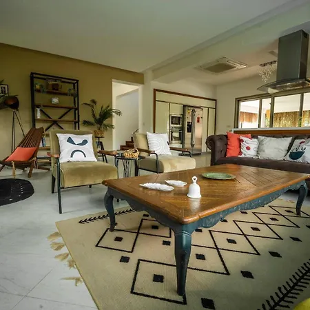 Luxury Vacation Seaside With Privacy Вилла
